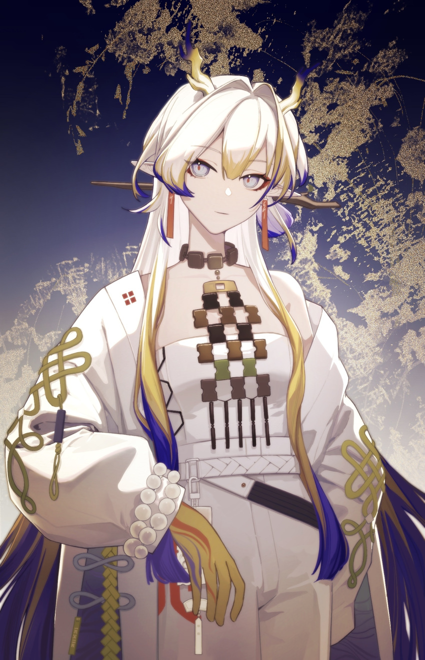 1girl arknights baimusanze blonde_hair choker coat commentary_request cowboy_shot hair_intakes highres horns jewelry long_hair necklace off_shoulder open_clothes open_coat pants shu_(arknights) single_bare_shoulder solo standing strapless tube_top very_long_hair white_coat white_hair white_pants