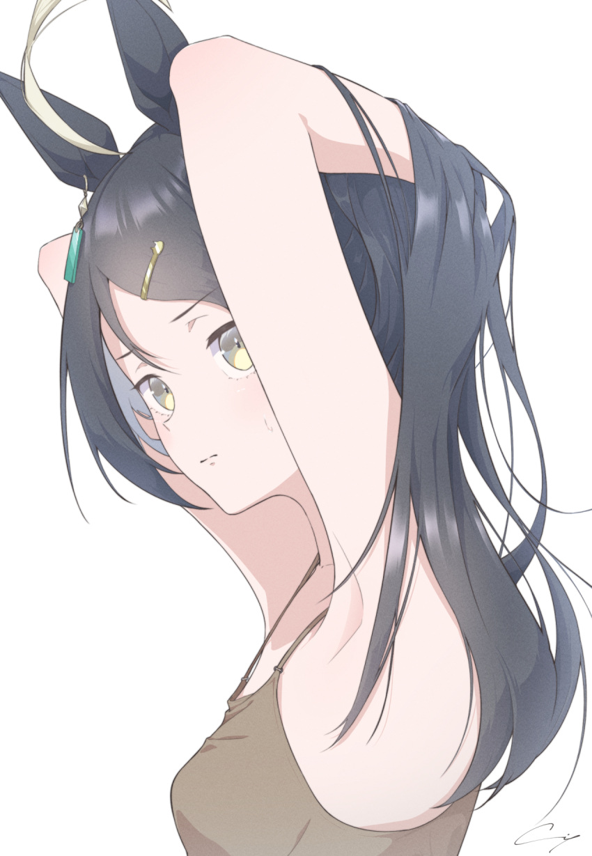 1girl ahoge animal_ears arms_up black_hair brown_camisole camisole ci4 earrings highres horse_ears horse_girl jewelry long_hair manhattan_cafe_(umamusume) simple_background single_earring solo umamusume white_background yellow_eyes