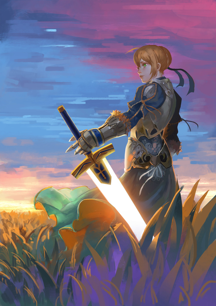 ahoge alternate_costume armor armored_dress artoria_pendragon_(all) bad_id bad_pixiv_id blonde_hair dress excalibur fate/stay_night fate_(series) gauntlets glowing glowing_sword glowing_weapon green_eyes highres hq19910119 saber solo weapon