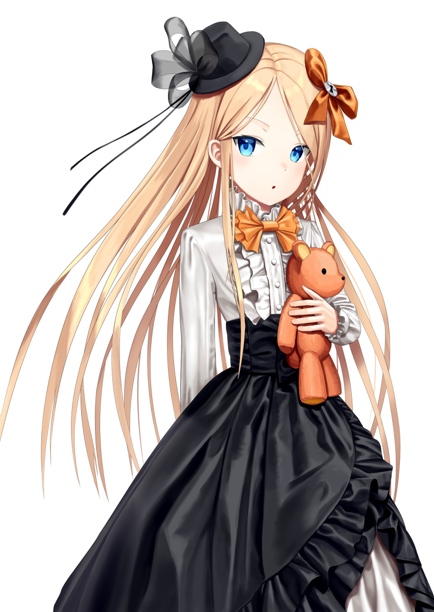 1girl abigail_williams_(fate/grand_order) absurdres black_hat black_skirt blonde_hair blue_eyes blush bow center_frills commentary_request fate/grand_order fate_(series) forehead frilled_skirt frills gothic_lolita hair_bow hand_up hat head_tilt highres lolita_fashion long_hair long_sleeves looking_at_viewer mini_hat object_hug orange_bow parted_lips sanbe_futoshi shirt simple_background skirt solo stuffed_animal stuffed_toy teddy_bear tilted_headwear very_long_hair white_background white_shirt