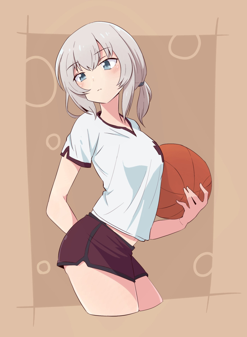 1girl aaru_(kerogero1582) alternate_hairstyle arm_behind_back ball basketball black_shorts blue_eyes brown_background cbgb closed_mouth commentary commentary_request contrapposto cropped_legs derivative_work emblem eyebrows_visible_through_hair from_side girls_und_panzer gym_shirt gym_shorts gym_uniform hair_tie hair_up head_tilt highres holding holding_ball itsumi_erika light_frown looking_at_viewer medium_hair navel outline outside_border print_shirt shirt short_ponytail short_shorts short_sleeves shorts silver_hair single_vertical_stripe solo standing sweat v-neck white_outline white_shirt