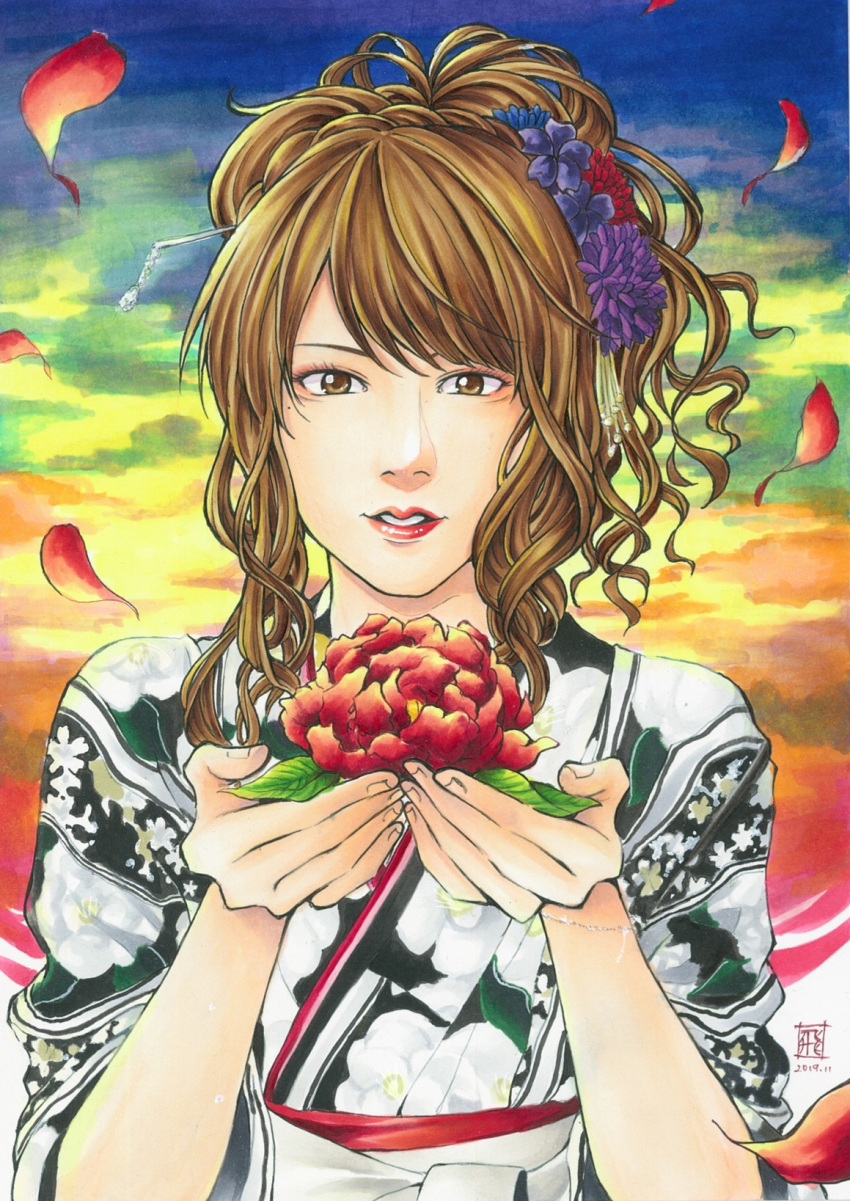 1girl artist_logo black_kimono blue_flower bracelet brown_eyes brown_hair dated falling_petals floral_print_kimono flower grin hair_flower hair_ornament hair_stick hands_up highres holding holding_flower japanese_clothes jewelry kimono long_sleeves looking_at_viewer marker_(medium) medium_hair mole mole_under_eye multicolored_clothes multicolored_kimono petals pochisuke0202 purple_flower real_life red_flower red_lips smile solo suzuhana_yuko teeth traditional_media upper_body wagakki_band wet white_kimono