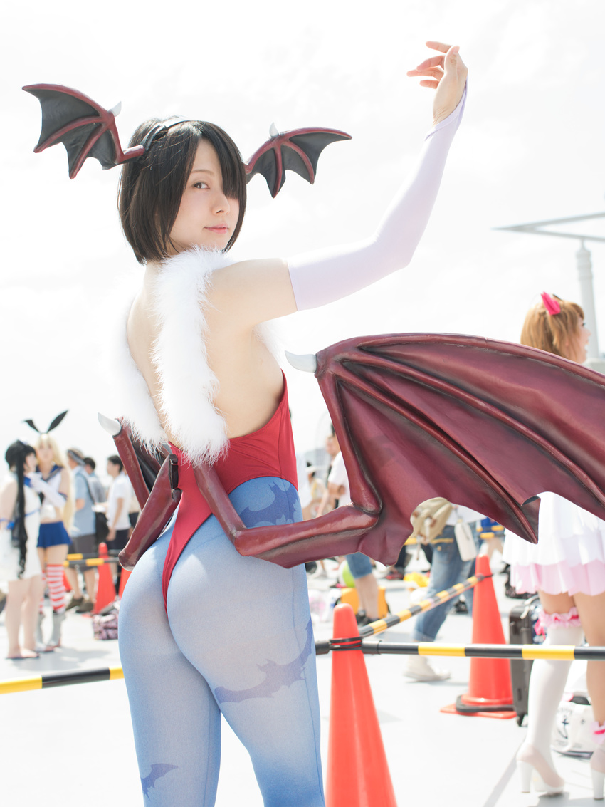 1girl asian ass black_hair cosplay lilith_aensland photo ushijima_iiniku