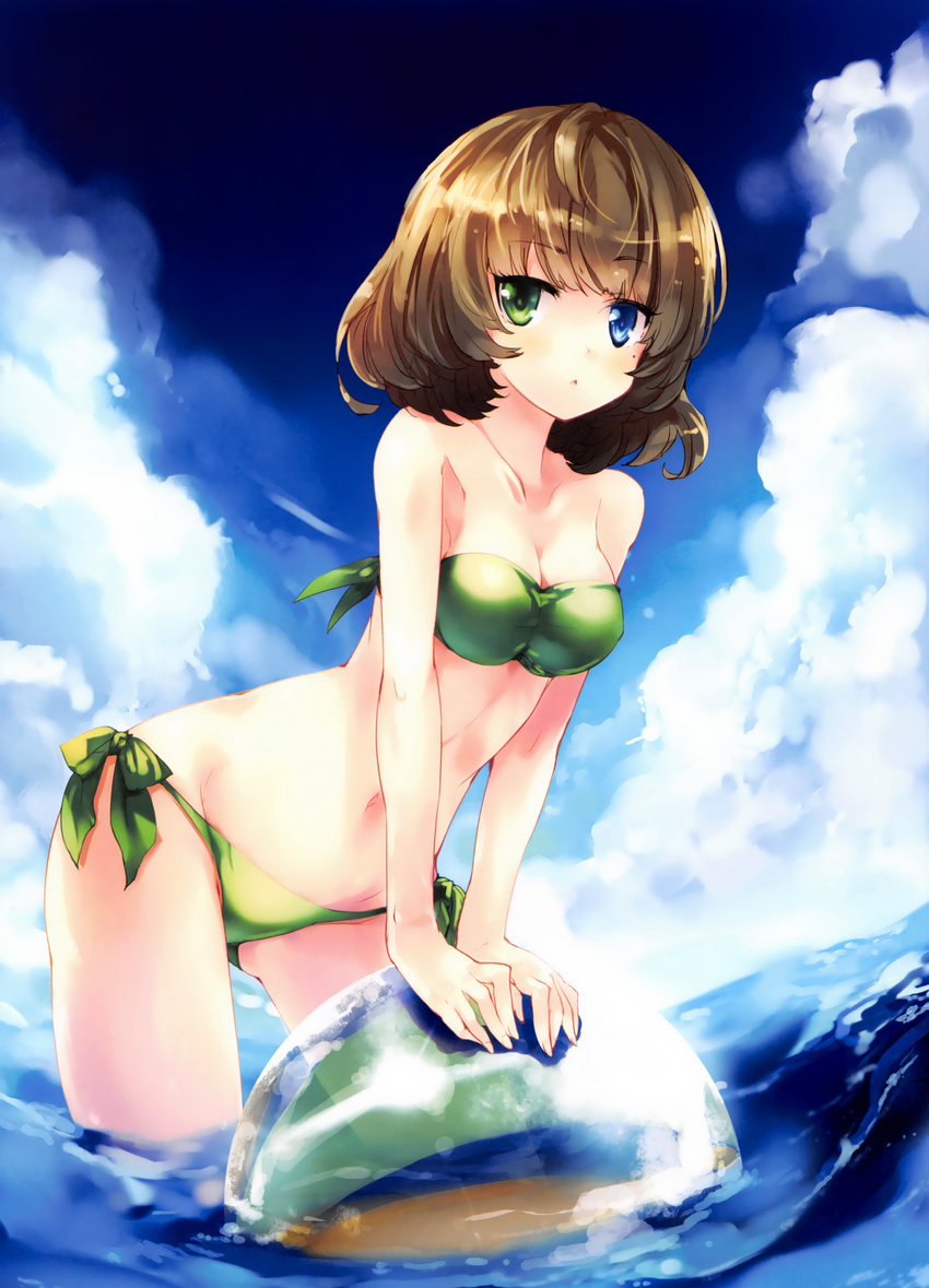 absurdres ball bandeau bangs beachball bikini blue_sky breasts brown_hair cleavage cloud day green_bikini heterochromia highres idolmaster idolmaster_cinderella_girls medium_breasts mole mole_under_eye navel ocean outdoors scan short_hair side-tie_bikini sky solo swimsuit takagaki_kaede tokiame v_arms wading