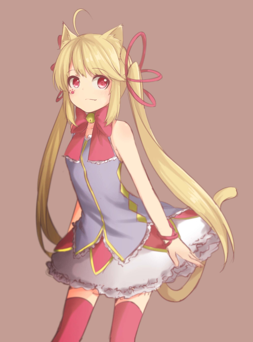 1girl ahoge animal_ears bare_shoulders bell blonde_hair cat_ears cat_tail chiiririn closed_mouth collarbone fang female frills hair_ribbon long_hair original pink_legwear pink_ribbon pink_thighhighs red_eyes ribbon simple_background sleeveless smile solo tail thighhighs twintails zettai_ryouiki