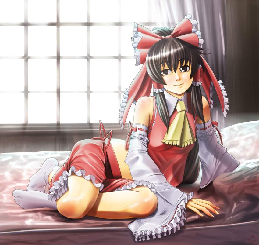 bad_anatomy bad_id bad_perspective bad_pixiv_id bad_proportions bow brown_hair detached_sleeves hakurei_reimu lips raybar short_hair solo touhou