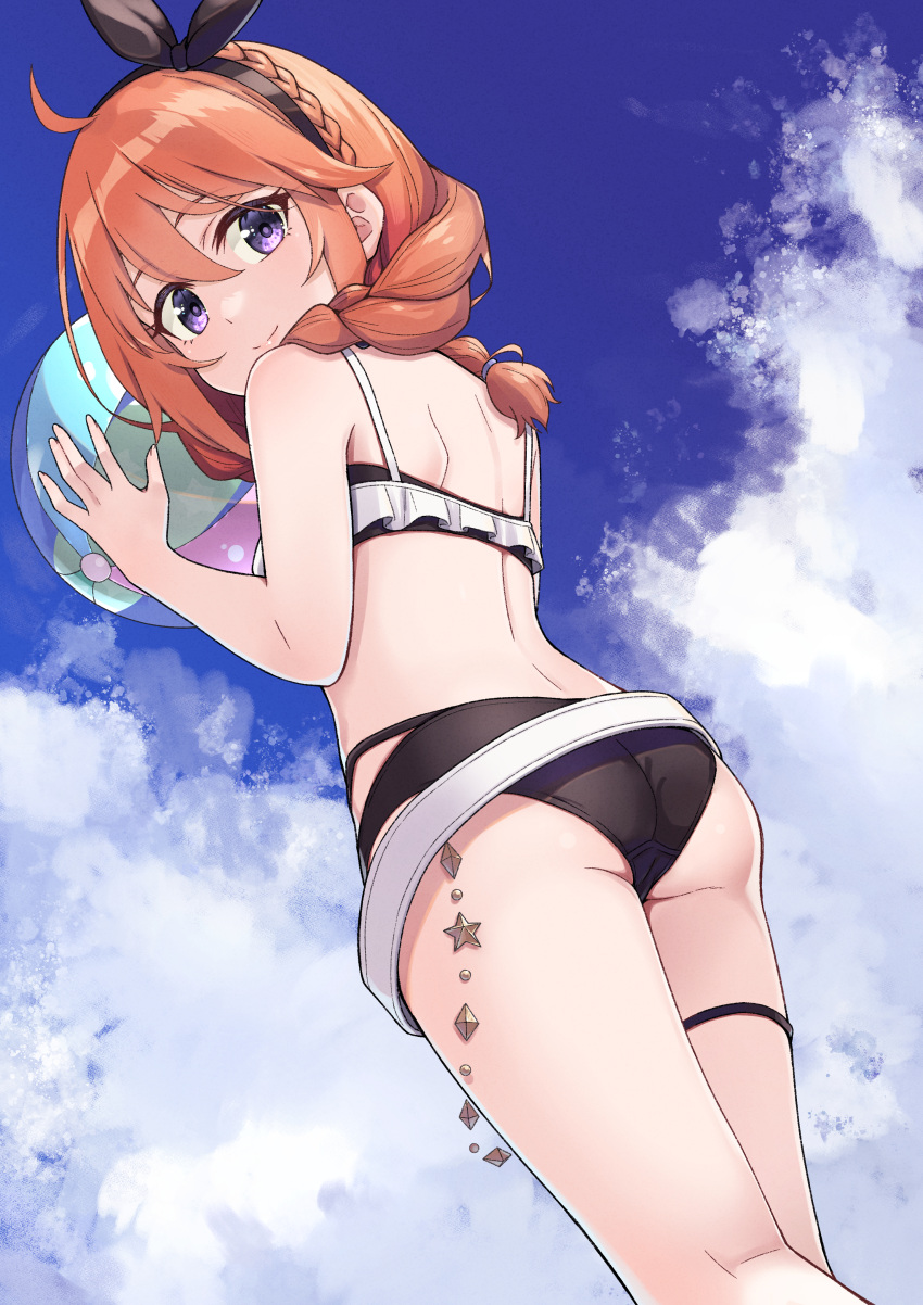 1girl absurdres ass ball bare_arms beachball bikini black_bikini black_hairband blue_sky bow_hairband braid from_behind from_below hairband highres holding k-ya. looking_at_viewer looking_back orange_hair princess_connect! purple_eyes sky smile solo swimsuit thigh_strap yuni_(princess_connect!)