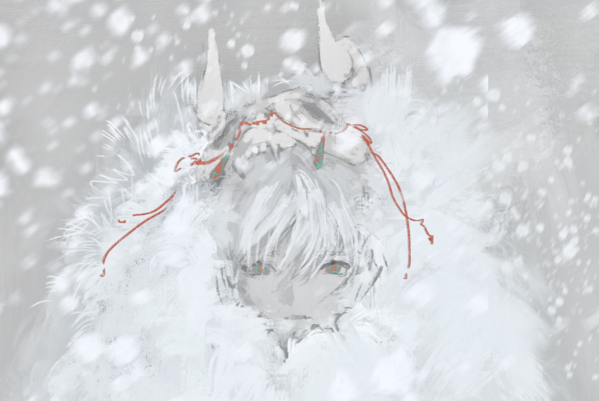 1other coat fur_coat grey_background highres mask nibiiro_(nibiirooo_) original pale_skin short_hair skull skull_mask snow solo white_hair winter