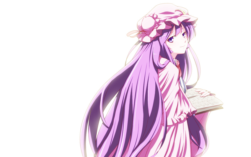 book crescent crescent_hair_ornament hair_ornament hat holding holding_book kugi_(kugi-xiv) long_hair looking_back patchouli_knowledge purple_eyes purple_hair simple_background smile solo striped touhou very_long_hair wallpaper white_background