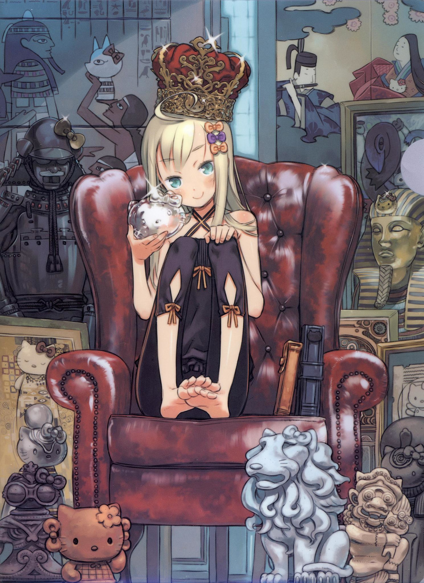 ahoge armchair armor barefoot blonde_hair capri_pants chair crown doguu egyptian feet feet_on_chair fine_art_parody green_eyes hand_on_own_knee hello_kitty hello_kitty_to_issho! highres japanese_armor kuroboshi_kouhaku legs nemes nihonga official_art pants parody randou_rin sculpture smile soles solo statue toes ukiyo-e