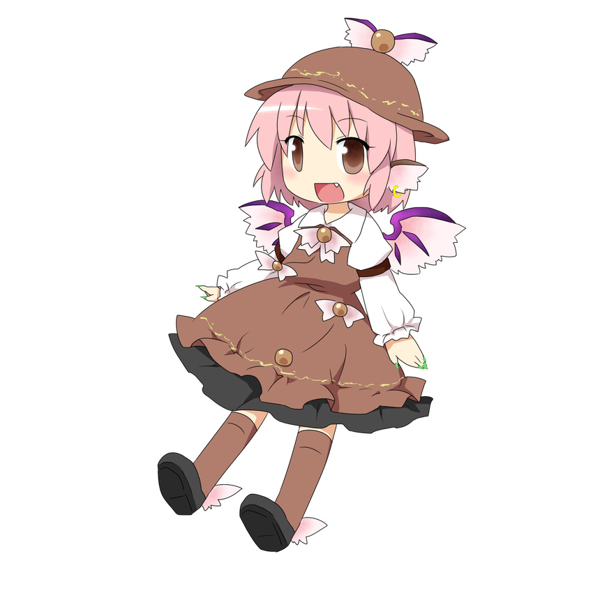 animal_ears brown_hair chibi fang full_body hat highres mystia_lorelei pink_hair short_hair solo touhou transparent_background wings yamabuki_(yusuraume)