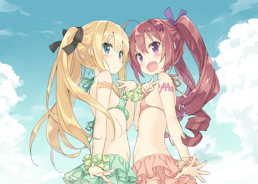 2girls bikini blonde_hair blue_eyes clouds fang flat_chest hazuki_watora long_hair original peko purple_eyes red_hair shimotsuki_potofu sky swimsuit tattoo twintails wristwear