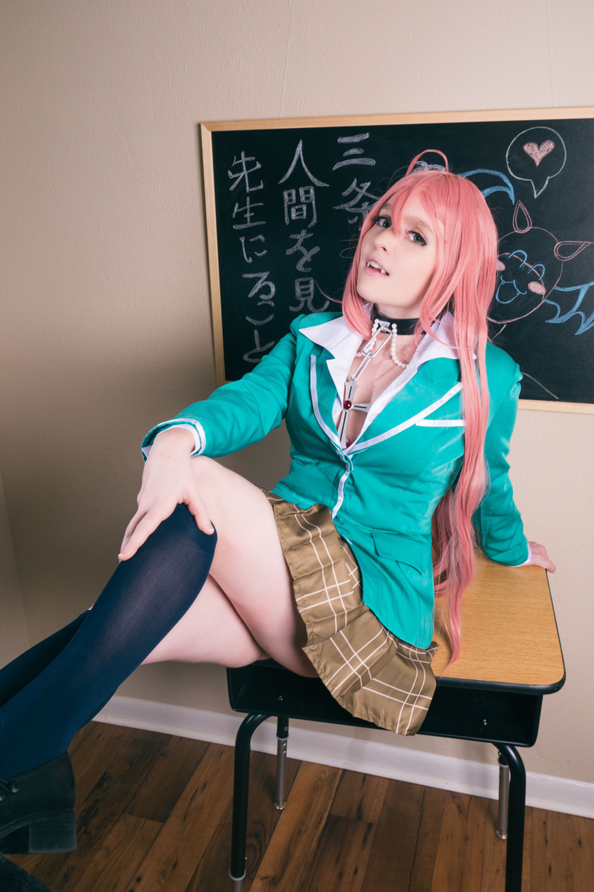 1girl akashiya_moka akashiya_moka_(cosplay) cosplay legs photo pink_hair rosario+vampire school_uniform solo thighs