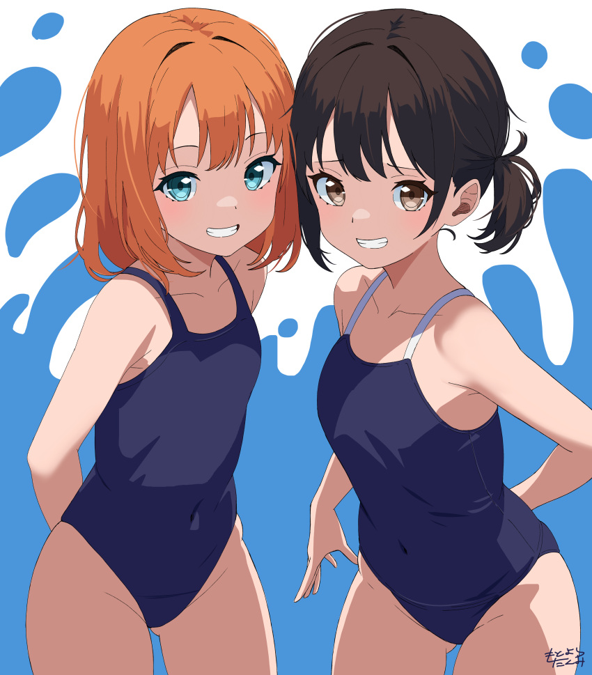 2girls absurdres aqua_eyes arm_behind_back black_hair blue_one-piece_swimsuit brown_eyes child competition_school_swimsuit covered_navel cowboy_shot flat_chest grin highres mototaku multiple_girls new_school_swimsuit one-piece_swimsuit orange_hair original school_swimsuit short_hair smile swimsuit twintails