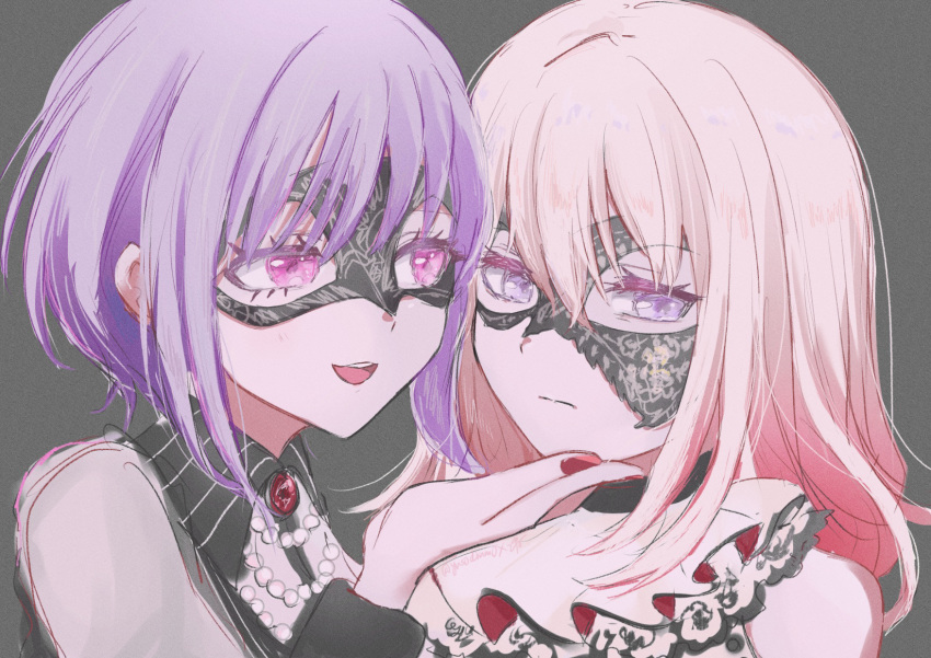 2girls bang_dream! bang_dream!_it's_mygo!!!!! bare_shoulders black_mask blonde_hair closed_mouth commentary_request domino_mask grey_background hand_on_own_chin highres jewelry long_hair mask misumi_uika multiple_girls necklace open_mouth pine_(pineapple5459) pink_eyes purple_eyes red_brooch red_nails short_hair smile upper_body yuri yuutenji_nyamu