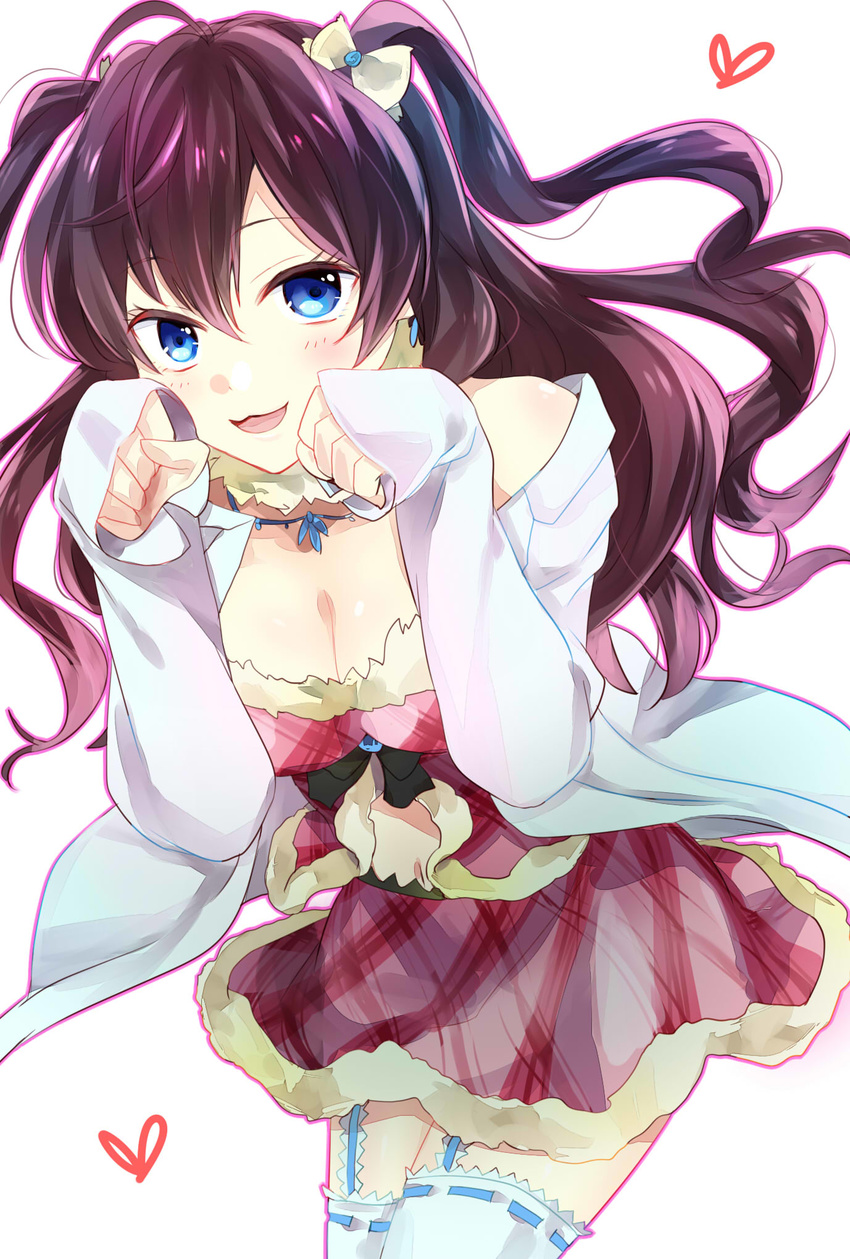 blue_eyes breasts brown_hair cleavage highres ichinose_shiki idolmaster idolmaster_cinderella_girls long_hair medium_breasts paw_pose smile solo tomozero