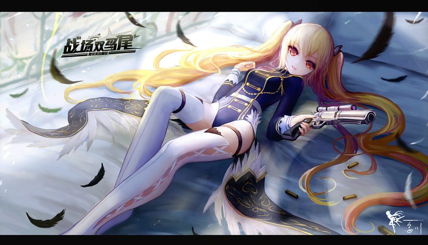 blonde_hair gun long_hair red_eyes solo thighhighs twintails wangchuan_de_quanyan weapon zhanchang_shuang_mawei