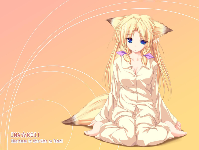 animal_ears foxgirl inakoi kamishiro_mutsuki pajamas tail