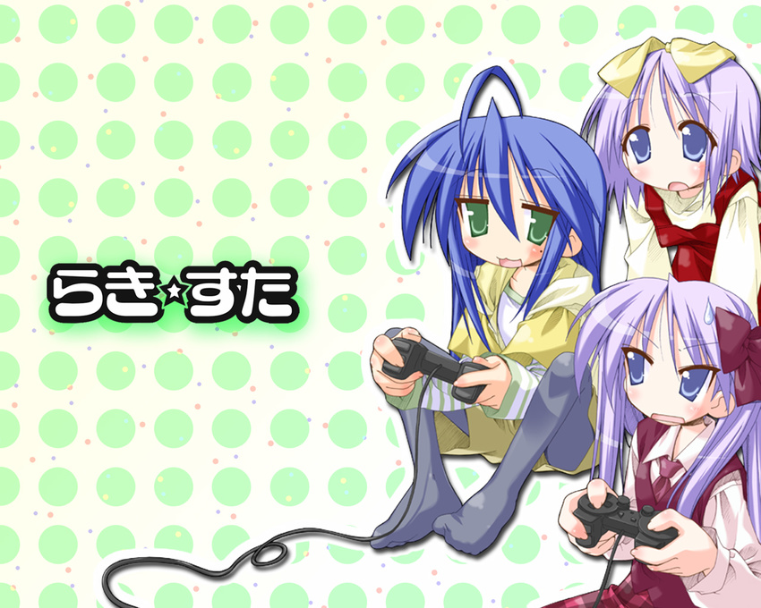 ahoge bow game_console hair_bow hiiragi_kagami hiiragi_tsukasa izumi_konata lucky_star mole mole_under_eye multiple_girls pantyhose playing_games playstation_2 sweatdrop tsurime video_game wallpaper yellow_bow yoshimizu_kagami