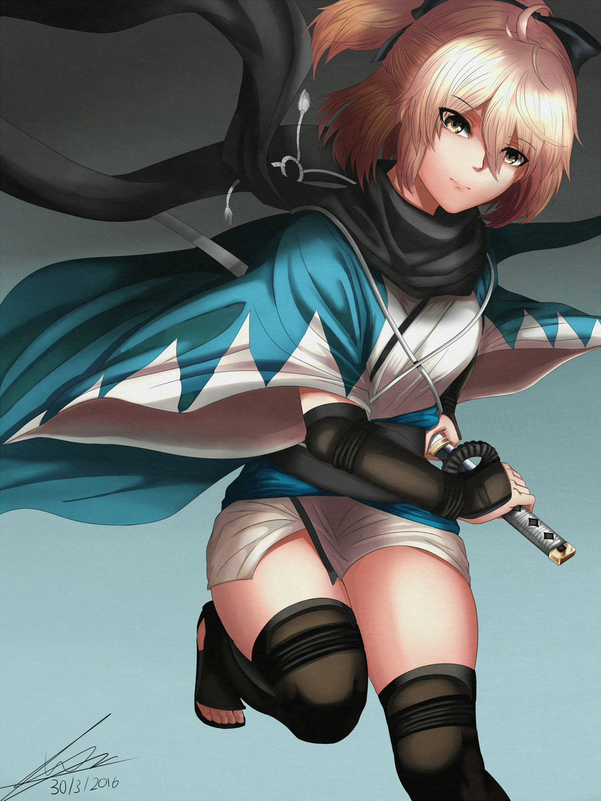 2016 ahoge blonde_hair cape dated fate_(series) feet half_updo highres japanese_clothes katana kimono koha-ace okita_souji_(fate) okita_souji_(fate)_(all) ponytail scarf sheath short_kimono signature simple_background skindentation solarsadist solo sword thighhighs thighs toes unsheathing weapon wide_sleeves yellow_eyes