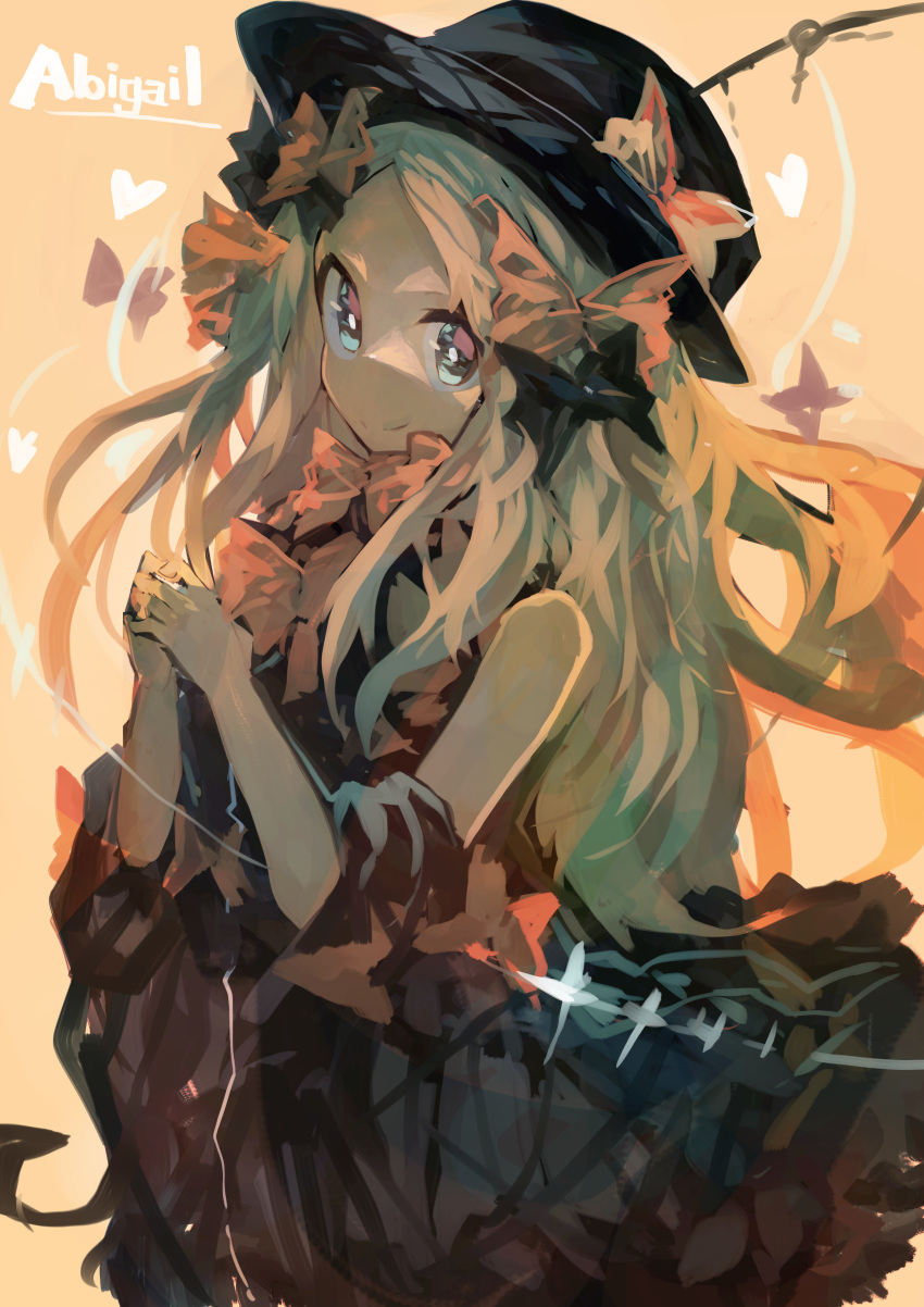 1girl abigail_williams_(fate/grand_order) absurdres bangs black_bow black_dress black_hat blonde_hair bow character_name clothing_request commentary_request cowboy_shot dress fate/grand_order fate_(series) forehead from_side hair_bow hat hat_bow heart highres kaamin_(mariarose753) long_hair looking_at_viewer orange_bow own_hands_together parted_bangs sleeveless sleeveless_dress smile solo standing w_arms yellow_background
