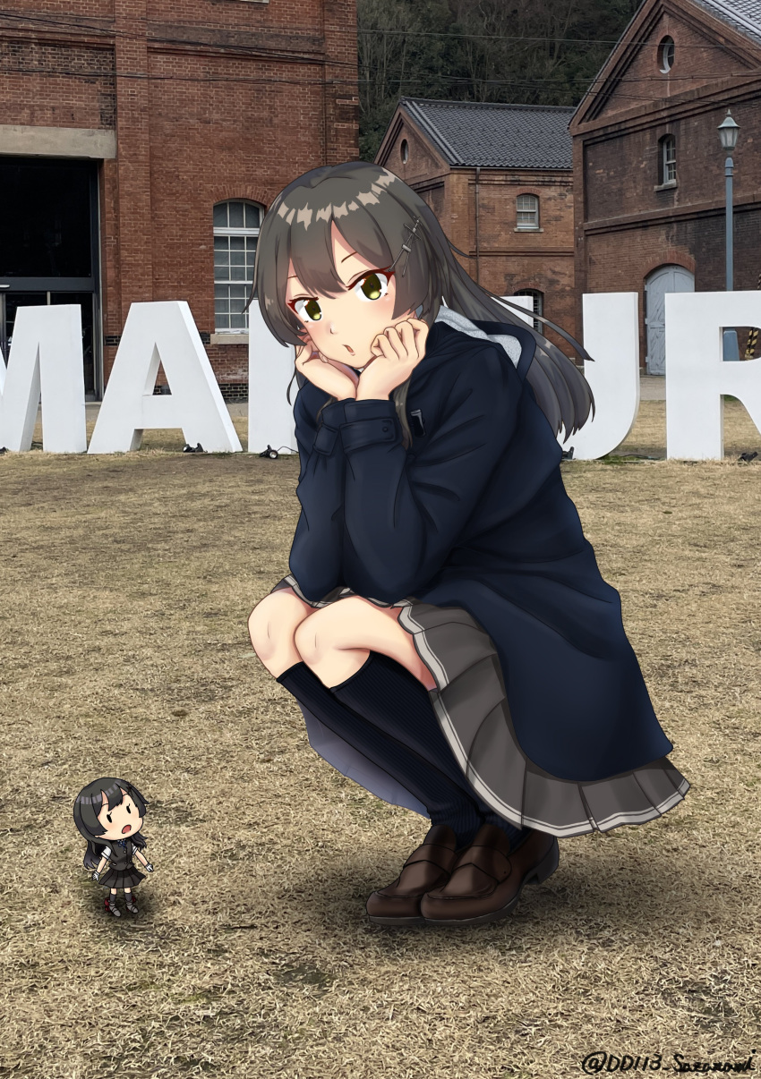 2girls absurdres adapted_costume black_coat black_hair black_socks brown_eyes building chibi coat commentary_request fairy_(kancolle) full_body grey_skirt hair_ornament hairclip hands_on_own_chest highres kantai_collection long_hair maizuru_(city) mini_person minigirl multiple_girls outdoors oyashio_(kancolle) pleated_skirt skirt socks sorairo_haruka squatting
