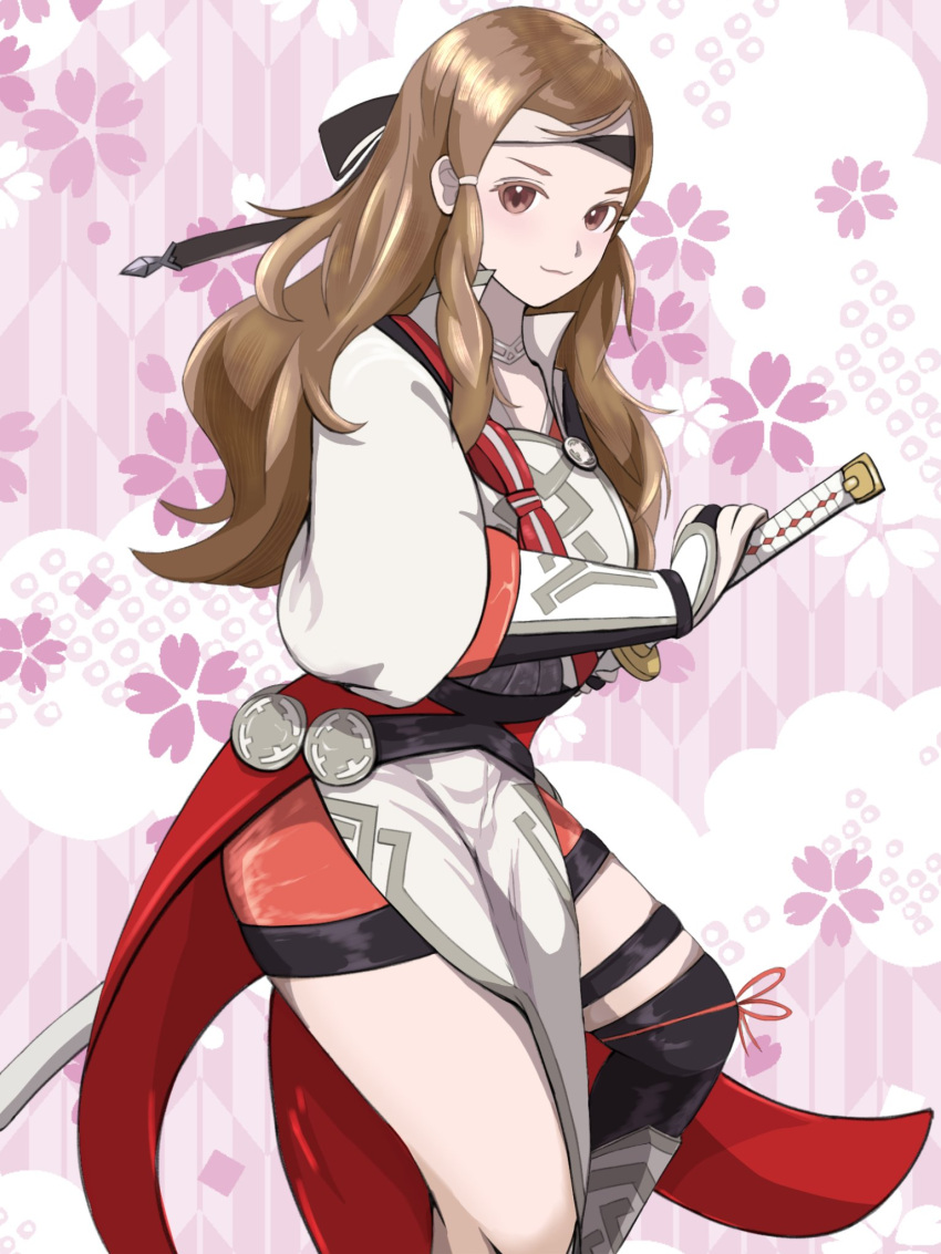 1girl armor brown_hair closed_mouth fire_emblem hana_(fire_emblem) hana_(resplendent)_(fire_emblem) highres holding holding_sword holding_weapon japanese_armor japanese_clothes katana long_hair looking_at_viewer matchanosuke_fe official_alternate_costume solo sword weapon