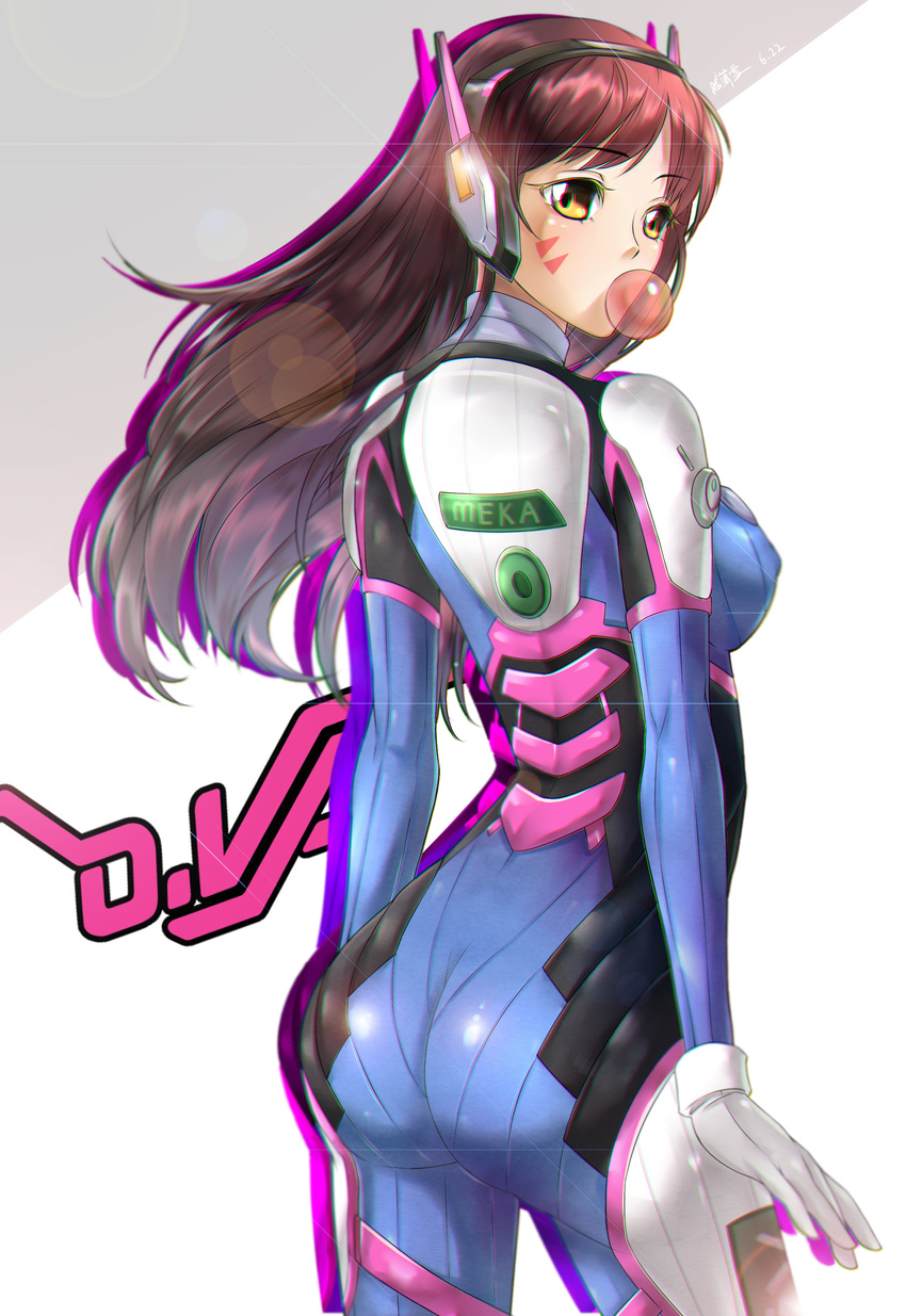 absurdres artist_name ass bodysuit breasts brown_hair bubble_blowing character_name chewing_gum cowboy_shot d.va_(overwatch) dated eyebrows eyebrows_visible_through_hair facepaint facial_mark from_behind gloves han_xiao_xue_beifang_xue_ji headphones high_collar highres long_hair looking_at_viewer looking_back medium_breasts overwatch pilot_suit shoulder_pads solo turtleneck whisker_markings white_gloves yellow_eyes