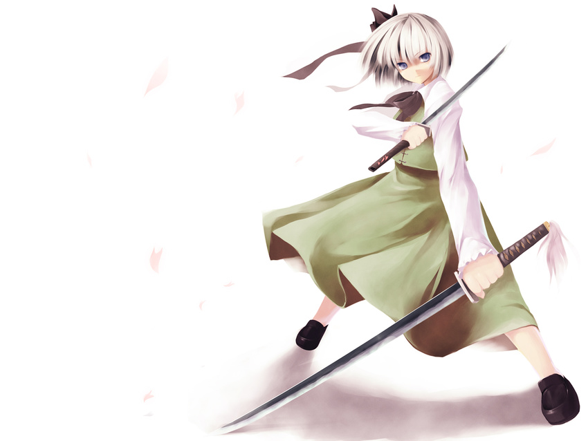 blue_eyes grey_hair hair_ribbon highres hiiragi_ryou konpaku_youmu long_sleeves ribbon short_hair solo sword tateha_(marvelous_grace) touhou wallpaper weapon