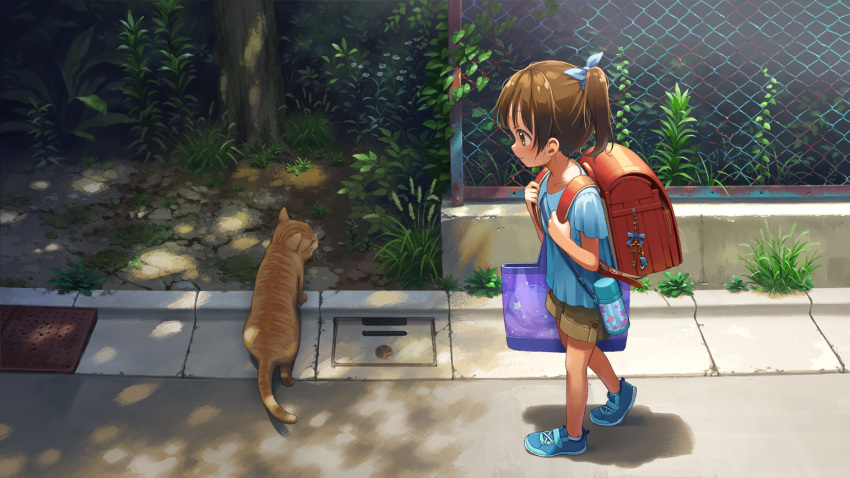 1girl backpack bag bag_charm blue_bow blue_footwear blue_shirt bow brown_eyes brown_hair brown_shorts cat charm_(object) child closed_mouth commentary flower from_side grate hair_bow hirose_yuki key looking_at_another original outdoors plant purple_bag randoseru red_bag road scenery sewer_grate shadow shirt shoes short_hair short_sleeves shorts shoulder_bag sneakers soil star_(symbol) star_print street sweat tree tumbler vines walking white_flower wire_fence