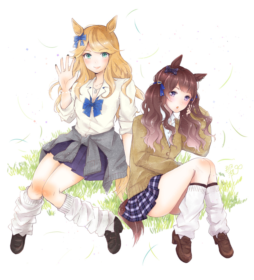 2girls alternate_costume animal_ears blonde_hair blue_bow blue_bowtie bow bowtie brown_cardigan brown_footwear brown_hair cardigan clothes_around_waist collared_shirt ear_bow gold_city_(umamusume) green_eyes grey_sweater gyaru highres horse_ears horse_girl jewelry loafers long_sleeves looking_at_viewer loose_socks multiple_girls naba_(whitejewelry) necklace plaid plaid_skirt pleated_skirt purple_bow purple_skirt school_uniform shirt shoes skirt sleeves_rolled_up smile socks sweater sweater_around_waist tosen_jordan_(umamusume) twintails umamusume wavy_hair white_background white_shirt white_socks