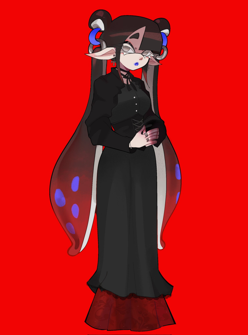 1girl black_dress black_hair blue_lips cross cross_earrings dress earrings full_body gradient_hair grey_eyes highres inkling jessika_(splatoon) jewelry long_hair long_sleeves multicolored_hair own_hands_together pointy_ears red_background red_hair ring simple_background solo splatoon_(series) splatoon_3 standing suction_cups tentacle_hair tripledip twintails very_long_hair