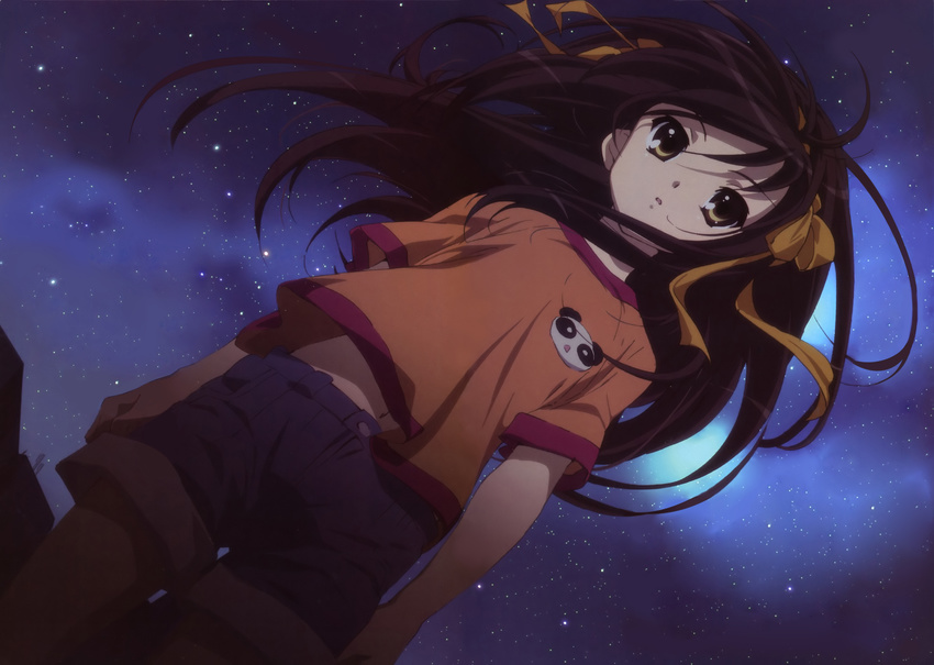 absurdres brown_eyes casual detexted dutch_angle highres long_hair navel night nishiya_futoshi non-web_source orange_shirt ribbon shirt sky solo star_(sky) starry_sky suzumiya_haruhi suzumiya_haruhi_(young) suzumiya_haruhi_no_yuuutsu third-party_edit very_long_hair younger