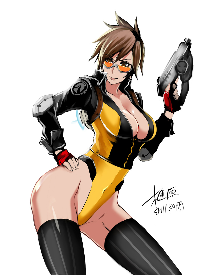 adapted_costume bangs black_legwear black_leotard breasts brown_eyes brown_hair cleavage closed_mouth collarbone commentary_request contrapposto cowboy_shot fingerless_gloves gloves goggles gun hand_on_hip handgun highleg highleg_leotard highres holding holding_gun holding_weapon leotard looking_at_viewer medium_breasts overwatch shibusun short_hair simple_background smile solo spiked_hair standing thighhighs tracer_(overwatch) weapon white_background yellow_leotard
