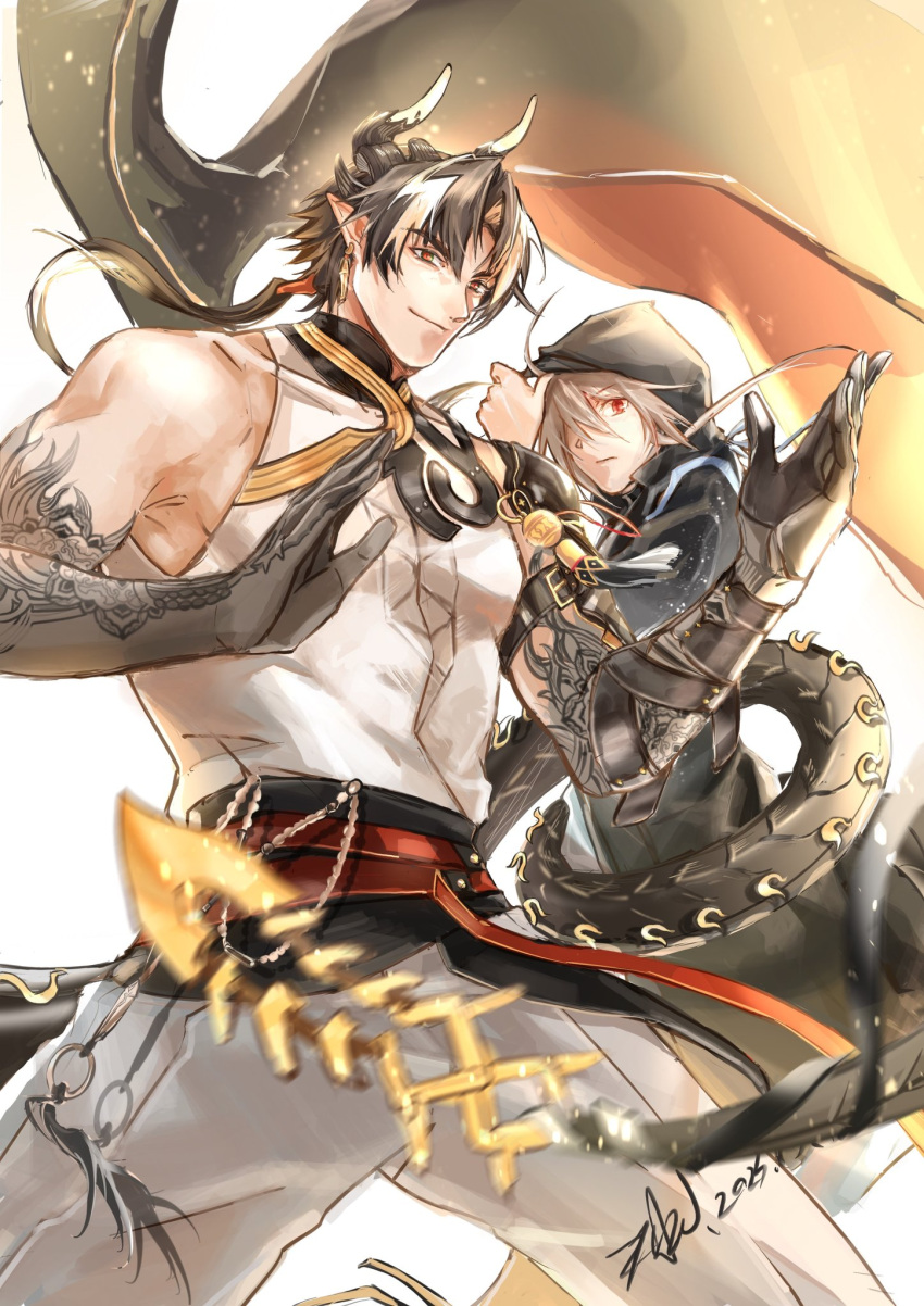 1boy 1other androgynous arknights black_coat blonde_hair brown_hair chong_yue_(arknights) closed_mouth coat commentary_request cowboy_shot dated doctor_(arknights) dragon_boy dragon_horns dragon_tail earrings fighting_stance floating_hair hands_up highres hood hood_up horns jewelry long_hair looking_at_viewer low_ponytail multicolored_hair pointy_ears red_eyes signature simple_background sleeveless smile standing streaked_hair tail very_long_tail white_background zzhin3