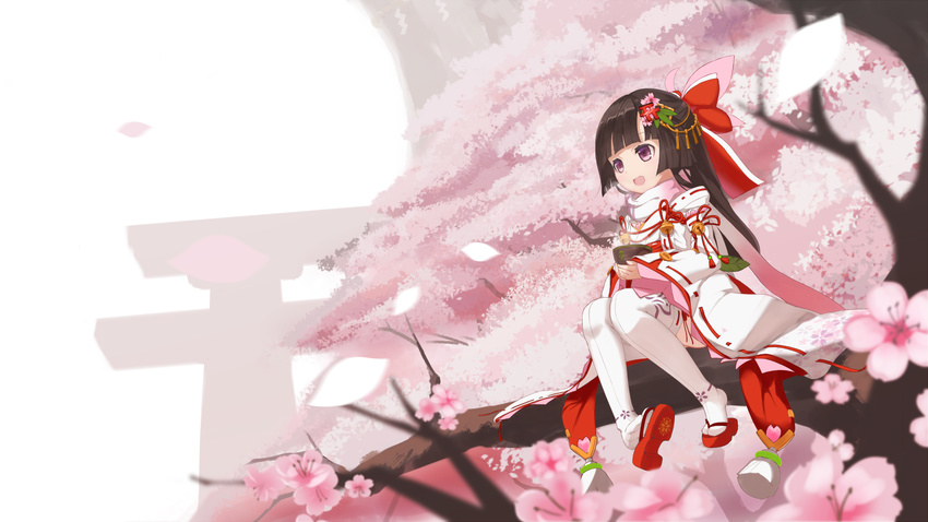 aliasing bell black_hair bow cang_yue_xue_feng cherry_blossoms flowers loli long_hair petals purple_eyes scarf thighhighs torii tree