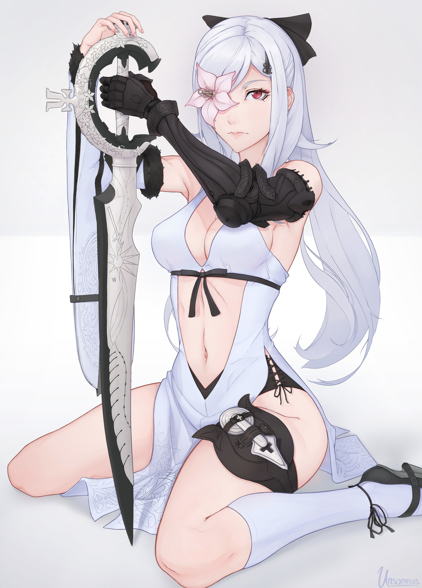 absurdres bare_shoulders bow breasts cleavage drag-on_dragoon drag-on_dragoon_3 dress flower flower_eyepatch gauntlets hair_bow highres kneehighs large_breasts long_hair looking_at_viewer navel pelvic_curtain red_eyes simple_background sitting solo sword unsomnus wariza weapon white_hair white_legwear zero_(drag-on_dragoon)