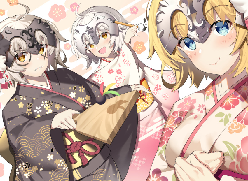 3girls :d ahoge akae_neo alternate_costume black_kimono blonde_hair blue_eyes blush commentary_request fate/grand_order fate_(series) floral_print headpiece japanese_clothes jeanne_d'arc_(alter)_(fate) jeanne_d'arc_(fate) jeanne_d'arc_(fate)_(all) jeanne_d'arc_alter_santa_lily kimono looking_at_viewer multiple_girls open_mouth paint_on_face paintbrush pink_kimono short_hair silver_hair smile wavy_mouth yellow_eyes