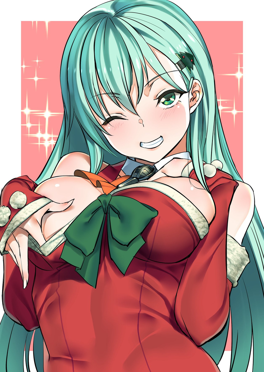 alternate_costume aqua_hair arm_warmers blush border breasts christmas christmas_tree_hair_ornament covering_nipples detached_collar eyebrows_visible_through_hair green_eyes grin hair_ornament hand_on_breast highres kantai_collection large_breasts long_hair looking_at_viewer okita_ababa one_eye_closed outside_border red_background smile solo suzuya_(kantai_collection) white_border