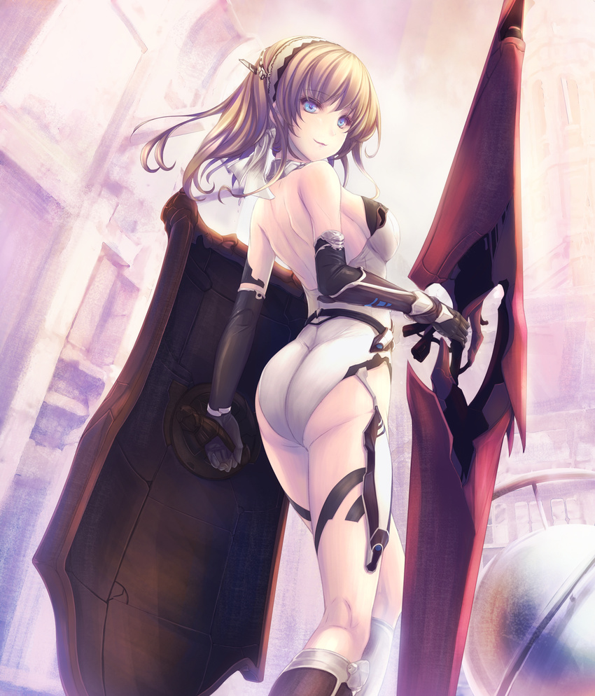 ass backless_outfit bangs bare_shoulders black_gloves blonde_hair blue_eyes breasts closed_mouth commentary_request cowboy_shot dual_wielding elbow_gloves eyebrows_visible_through_hair from_behind gloves hair_ribbon hairband highres holding kneepits leotard long_hair looking_at_viewer looking_back medium_breasts original ribbon sideboob smile solo tenmaso white_leotard white_ribbon