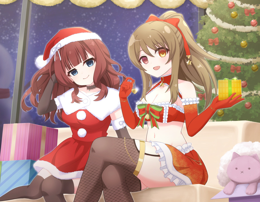 2girls assault_lily bandeau bare_shoulders black_choker blue_eyes blunt_bangs bow box breasts brown_gloves brown_hair brown_thighhighs buttons choker christmas christmas_ornaments christmas_tree cleavage closed_mouth commentary_request couch crop_top crossed_legs dress elbow_gloves feet_out_of_frame fishnet_thighhighs fishnets frilled_bandeau frilled_gloves frilled_skirt frills fur-trimmed_dress fur-trimmed_headwear fur_trim gift gift_box gloves green_bow hair_bow hair_ornament halterneck hand_in_own_hair hand_up hands_up hat head_tilt heterochromia high_ponytail highres holding holding_gift indoors kaede_johan_nouvel kuo_shenlin lace-trimmed_choker lace_trim light_blush looking_at_viewer medium_breasts midriff miniskirt multiple_girls navel night official_alternate_costume official_alternate_hairstyle on_couch open_mouth piatin pom_pom_(clothes) ponytail red_bandeau red_bow red_eyes red_gloves red_headwear santa_dress santa_gloves santa_hat sidelocks simple_background skirt smile snowman star_(symbol) star_color_pendant star_hair_ornament stomach striped striped_bow stuffed_animal stuffed_cat stuffed_toy thighhighs v-shaped_eyebrows window yellow_eyes