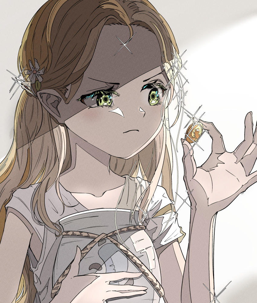 &gt;:( 1girl absurdres bare_arms blonde_hair closed_mouth coin elf forehead gold_coin hand_up highres holding holding_coin la_source_(reverse:1999) long_hair looking_at_object natsugu72 pointy_ears reverse:1999 shade solo sparkle storage_pot uneven_eyes upper_body v-shaped_eyebrows white_background white_tunic
