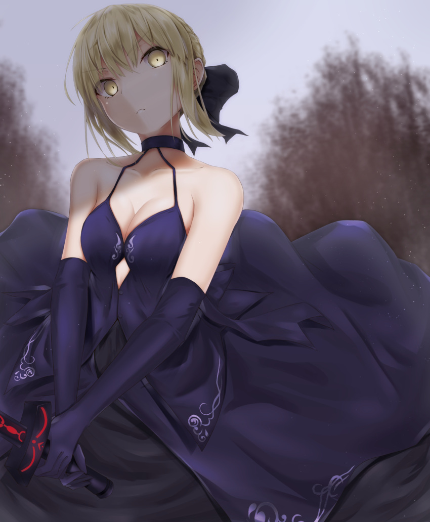 1girl artoria_pendragon_(all) black_bow black_skirt blonde_hair blue_gloves blue_shirt blurry blurry_background bow breasts choker cleavage cloud cloudy_sky collarbone dark_excalibur elbow_gloves fate/stay_night fate_(series) formal gloves hair_bow head_tilt highres holding holding_sword holding_weapon medium_breasts outdoors saber_alter santarou shirt short_hair skirt skirt_suit sky sleeveless sleeveless_shirt solo standing suit sword weapon yellow_eyes