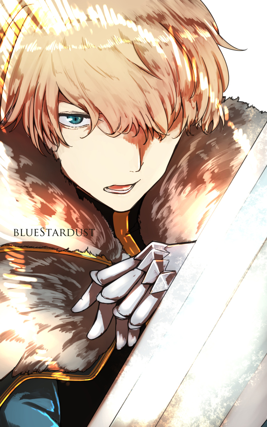 armor artist_name blonde_hair cape excalibur_galatine fate/extra fate/grand_order fate_(series) fighting_stance fur-trimmed_cape fur_trim gauntlets gawain_(fate/extra) gawain_(fate/grand_order) green_eyes hair_over_one_eye highres holding holding_sword holding_weapon kojima_(blue_stardust) male_focus simple_background solo sword weapon white_background