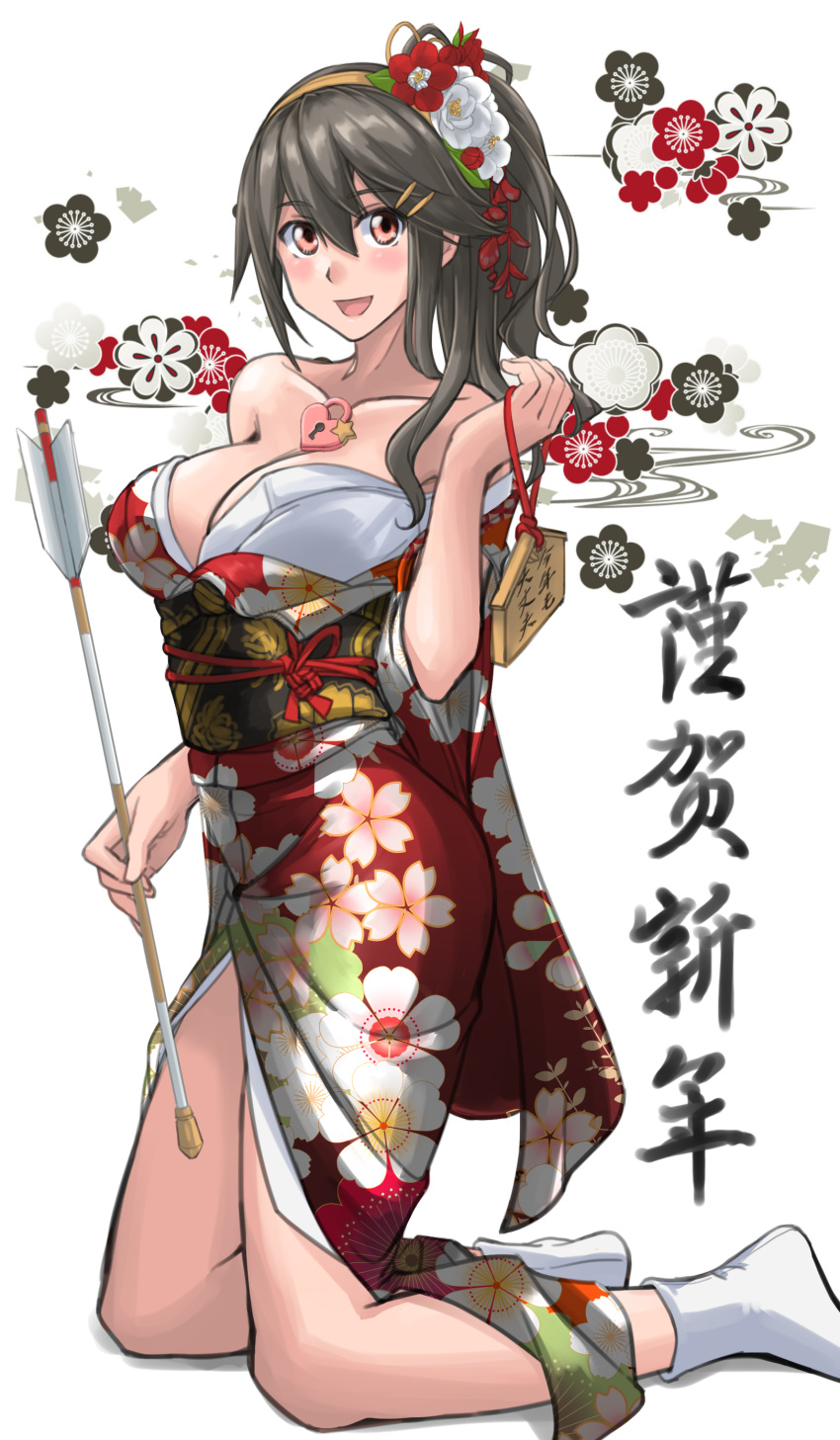 1girl absurdres alternate_costume arrow bare_shoulders black_hair brown_eyes ema floral_background floral_print hamaya haruna_(kantai_collection) heart_lock_(kantai_collection) highres japanese_clothes kantai_collection kimono kneeling lock long_hair new_year off_shoulder open_mouth print_kimono red_kimono side_ponytail smile socks solo sozan tabi white_background white_legwear