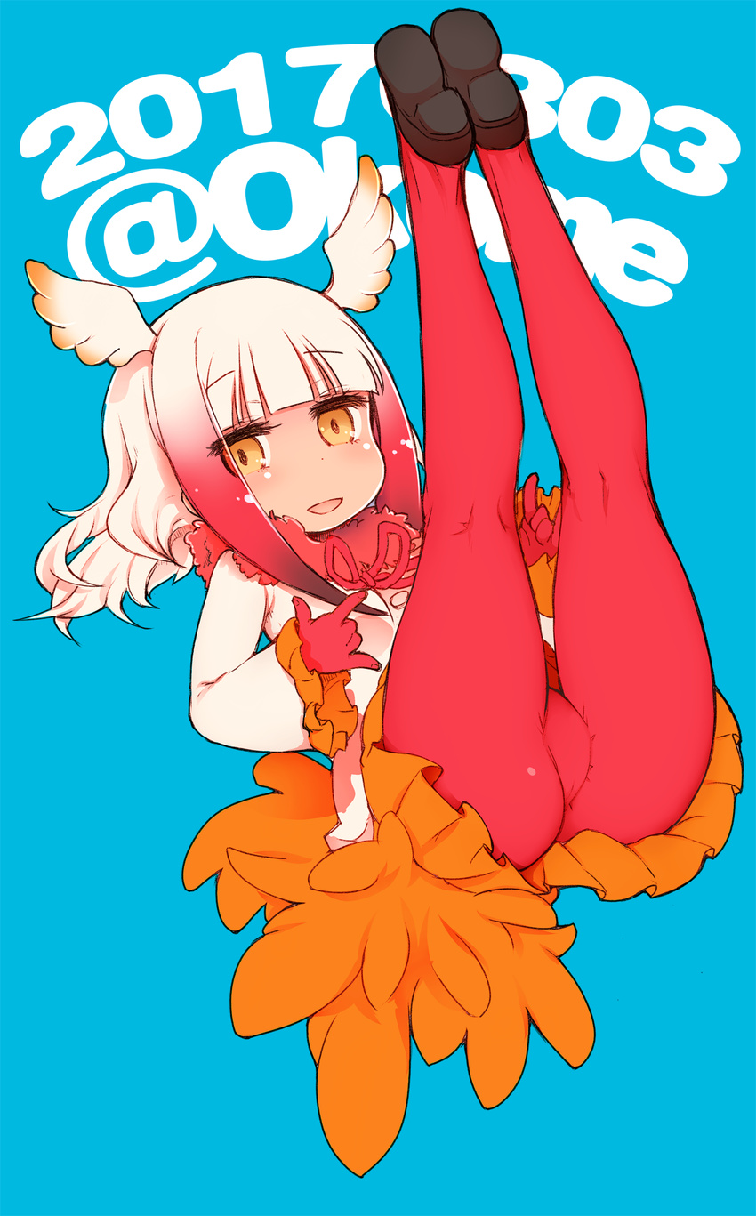 ass bangs bird_tail black_footwear blunt_bangs eyebrows_visible_through_hair full_body gloves head_wings highres japanese_crested_ibis_(kemono_friends) kemono_friends legs_up long_sleeves looking_at_viewer medium_hair miniskirt multicolored_hair okome_(ricecandy) open_mouth orange_skirt pantyhose pleated_skirt red_gloves red_legwear shirt shoes silver_hair simple_background skirt solo two-tone_hair white_shirt yellow_eyes