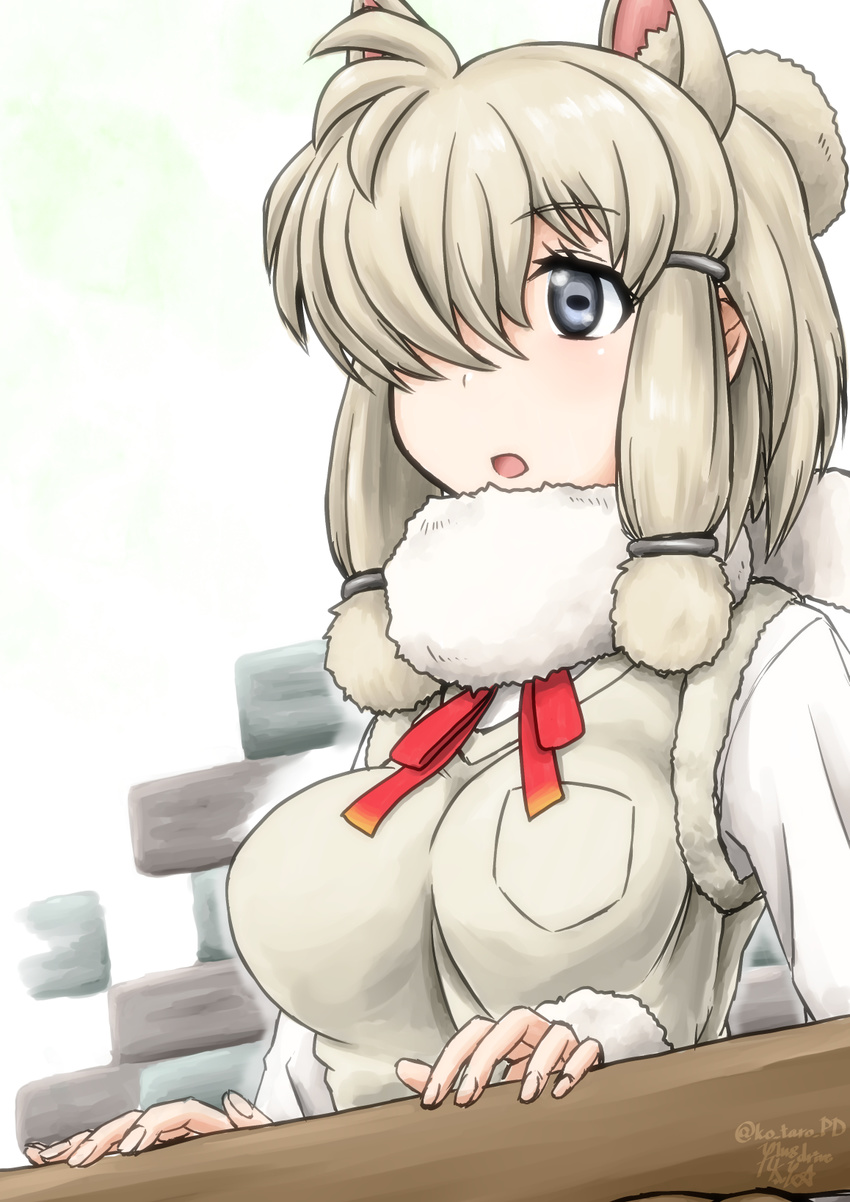 alpaca_ears alpaca_suri_(kemono_friends) animal_ears breast_pocket breasts hair_over_one_eye highres horizontal_pupils kemono_friends koutarou_(plusdrive) large_breasts looking_at_viewer open_mouth pocket short_hair silver_eyes silver_hair simple_background solo twitter_username white_background