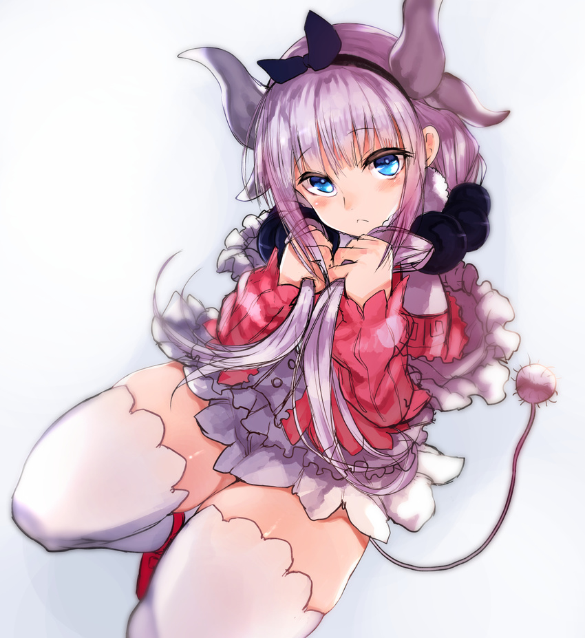 blue_eyes blush hairband highres horns kanna_kamui kobayashi-san_chi_no_maidragon long_hair looking_at_viewer nishiide_kengorou purple_hair solo tail thighhighs thighs white_legwear