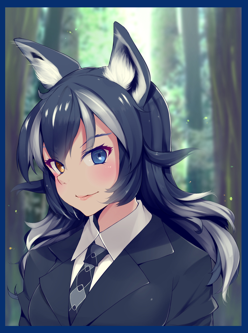 animal_ears bangs black_hair blue_border blue_eyes blurry blurry_background bokeh bonkiru border breasts closed_mouth collared_shirt depth_of_field dress_shirt eyebrows eyebrows_visible_through_hair eyelashes forest grey_wolf_(kemono_friends) hair_between_eyes heterochromia highres kemono_friends lips long_hair long_sleeves looking_at_viewer medium_breasts multicolored_hair nature necktie pink_lips shirt smile solo tree tsurime two-tone_hair upper_body white_border white_hair white_shirt wing_collar wolf_ears yellow_eyes
