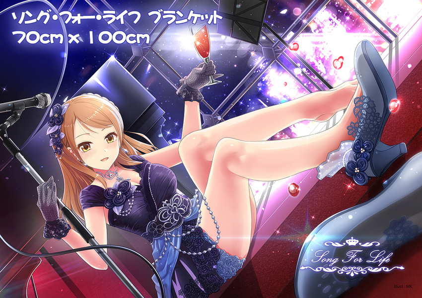 alcohol barefoot black_gloves blush braid brown_eyes brown_hair champagne crown_braid cup drinking_glass gloves hair_ornament high_heels houjou_karen idolmaster idolmaster_cinderella_girls idolmaster_cinderella_girls_starlight_stage jewelry kazu legs long_hair looking_at_viewer microphone shoes single_shoe smile solo